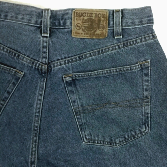 Vintage Bugle Boy 765 Medium Wash Flat Front Denim Jean Shorts Mens Size 32 x 11 - Picture 6 of 14